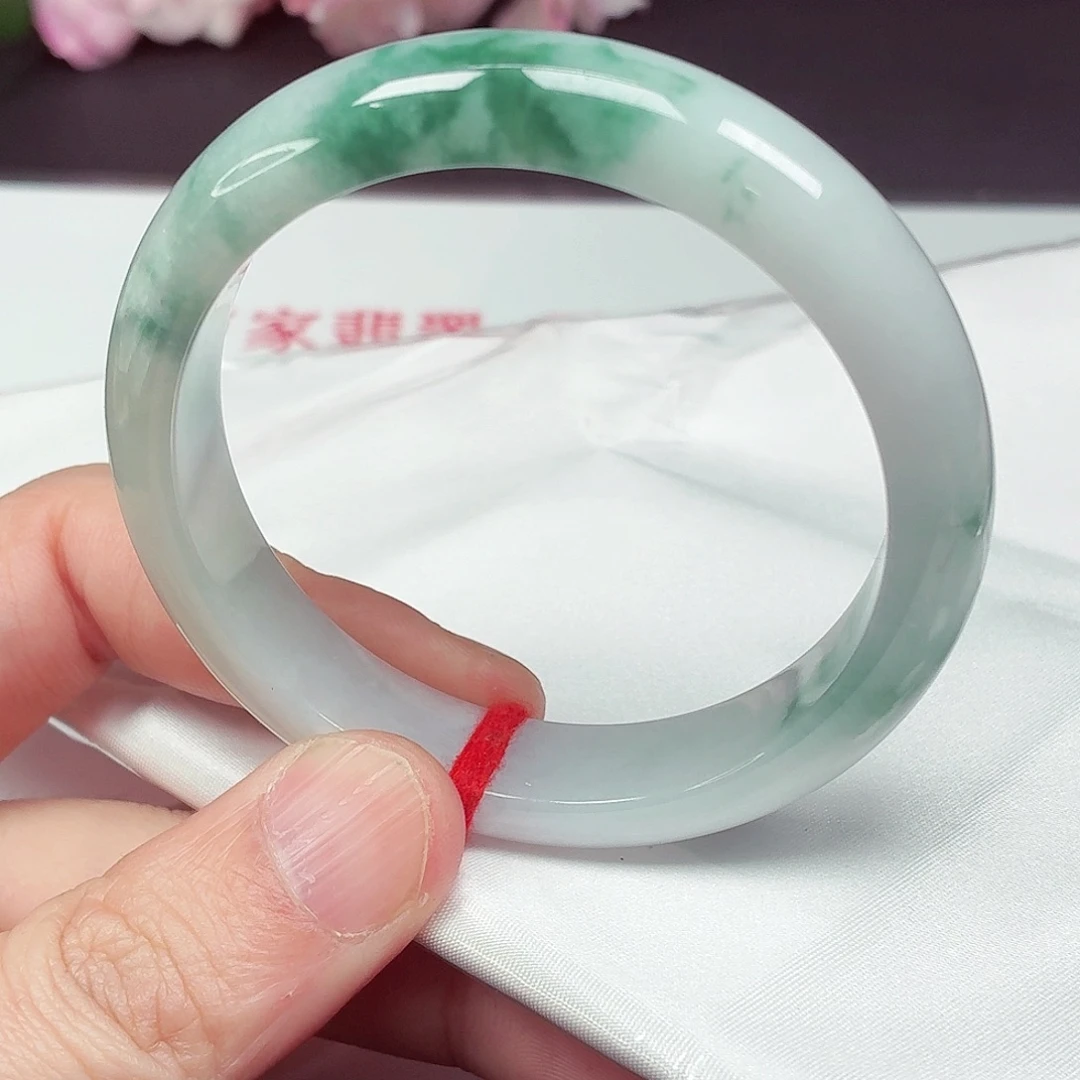 翡翠未镶嵌手镯56.5圈