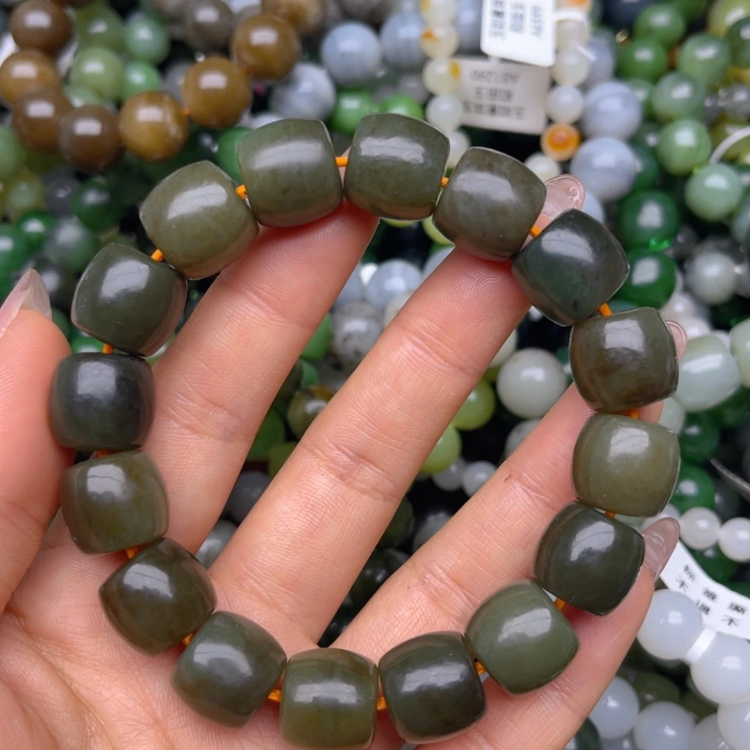 和田玉未镶嵌手链