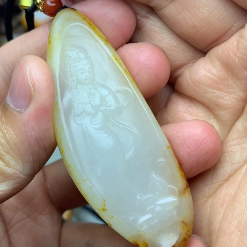 【闪购商品】颈饰未镶嵌和田玉