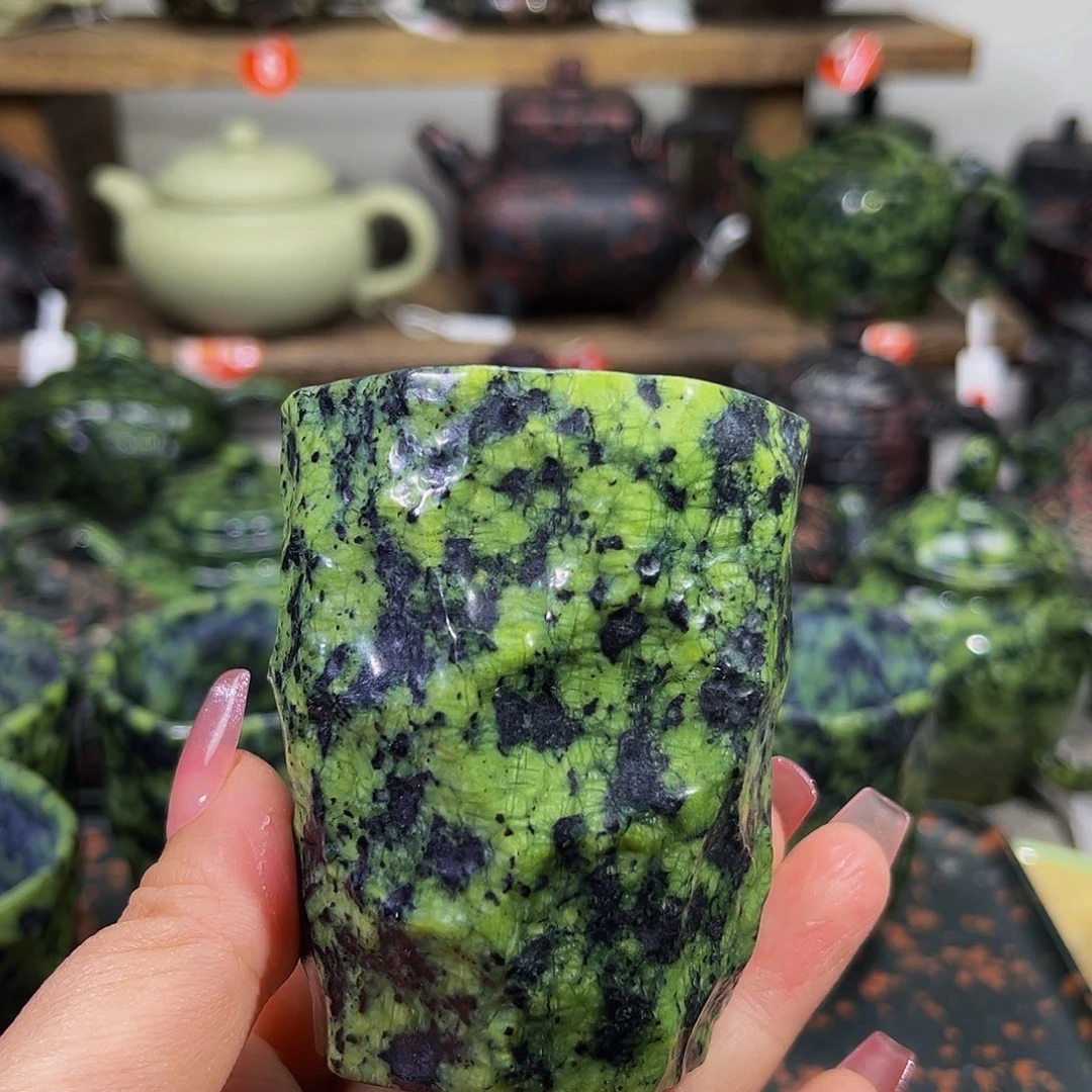 畕*藏玉手凿杯主人杯