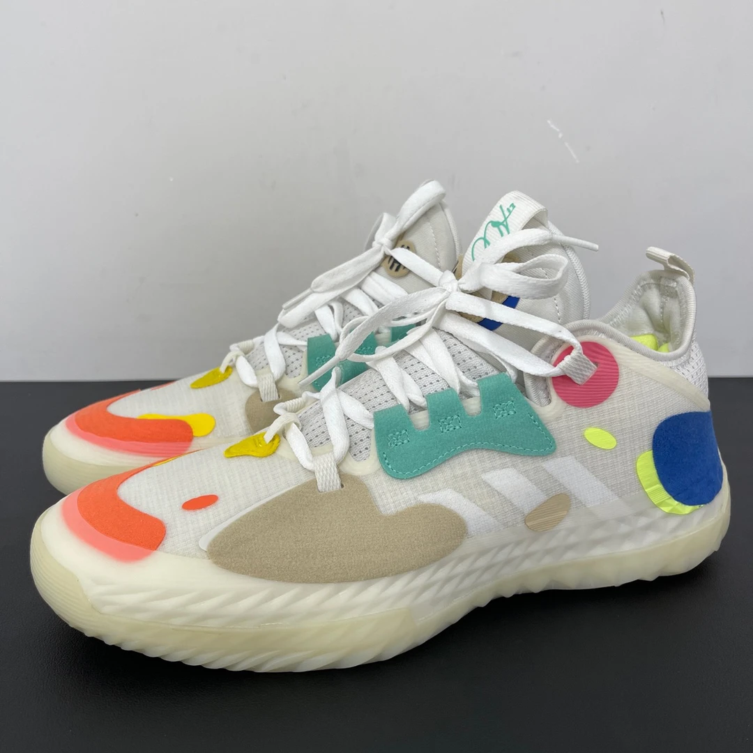 95新 adidas/阿迪达斯 44码/哈登5 潮鞋球鞋/95新/无原盒