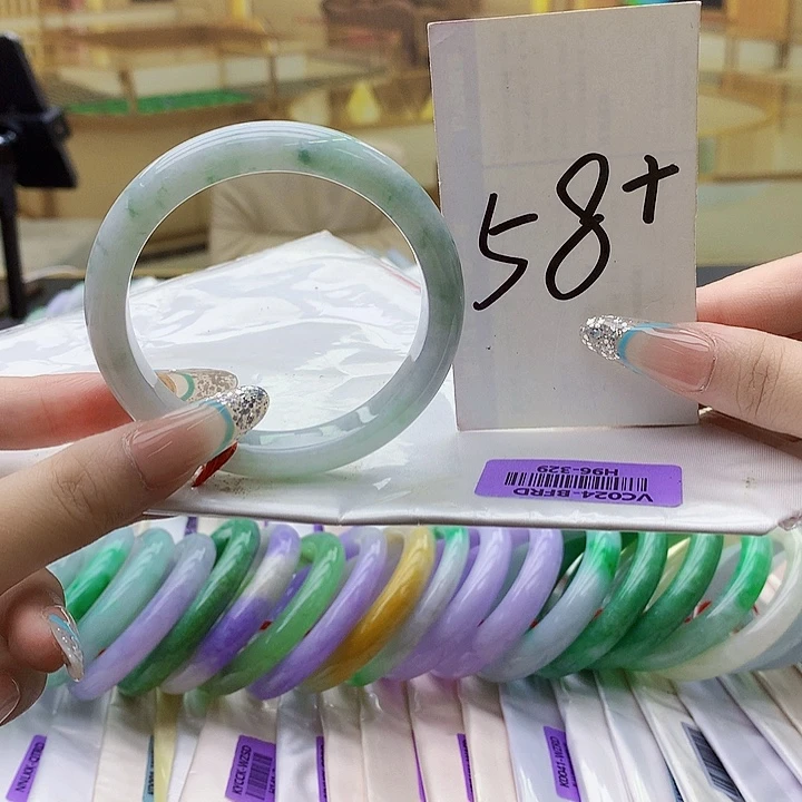 翡翠未镶嵌手镯nn