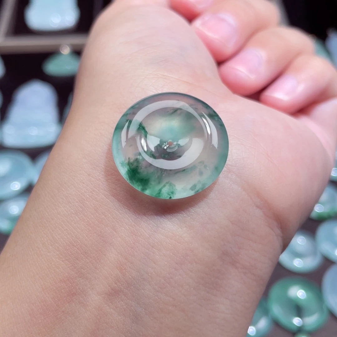 颈饰未镶嵌翡翠扣子