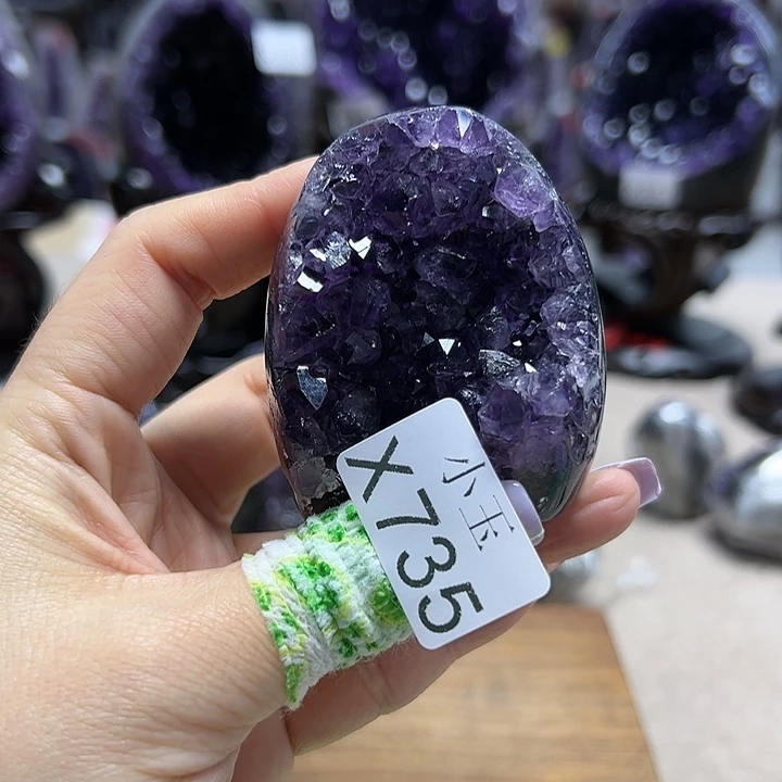 大型摆件（非配饰）未镶嵌水晶摆件