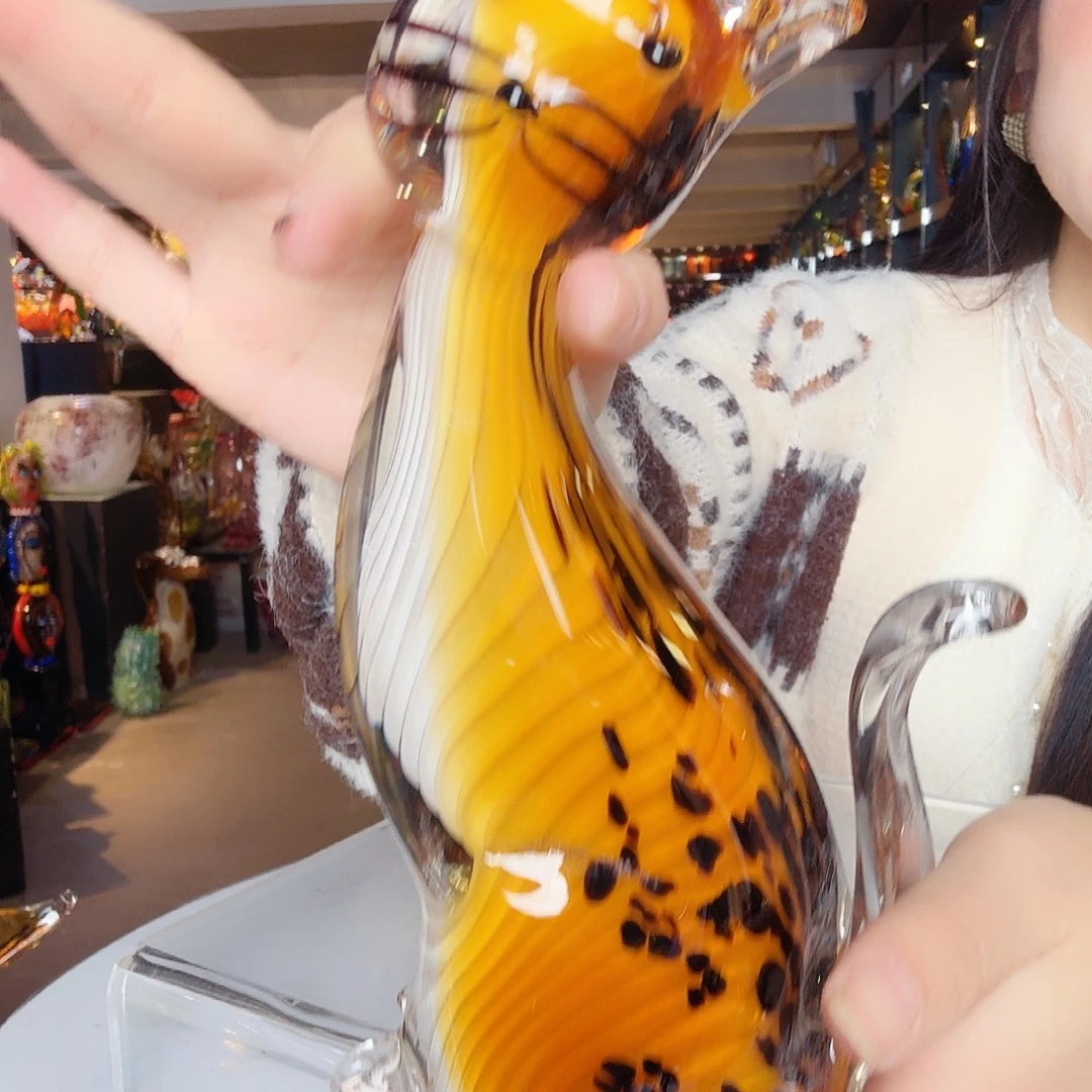 琉璃手工艺品琉璃岛上有个叫