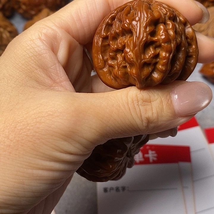 把件文玩核桃白狮