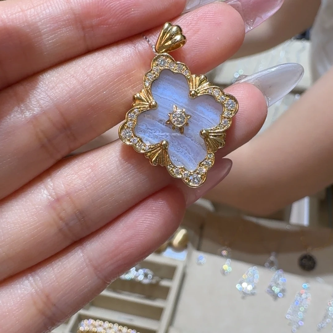 钻石18K金镶嵌吊坠(不含链)