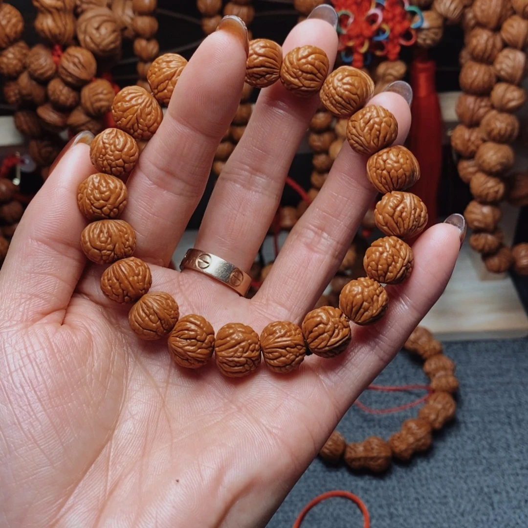 桃核吊坠龙纹桃枭