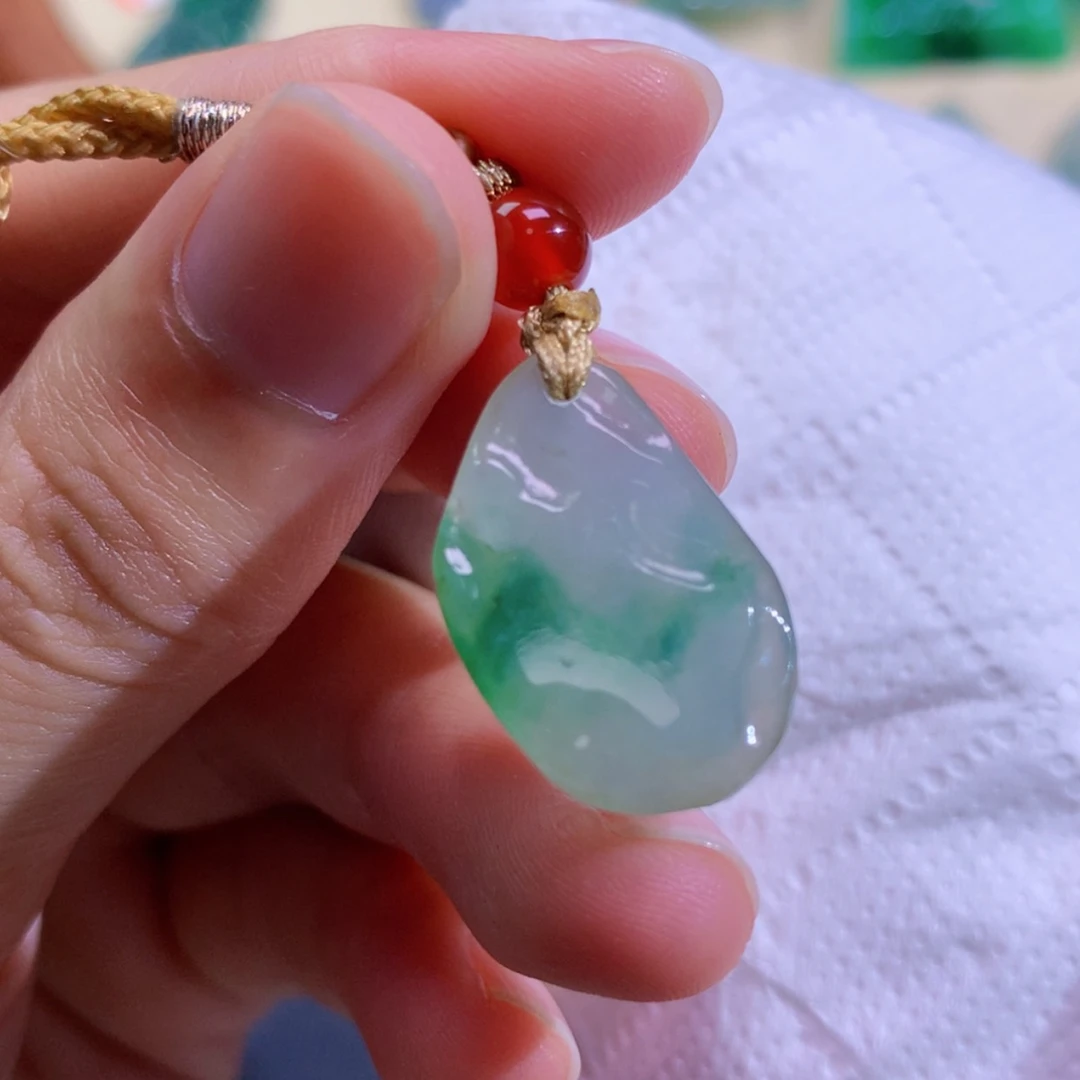 【闪购商品】颈饰未镶嵌翡翠