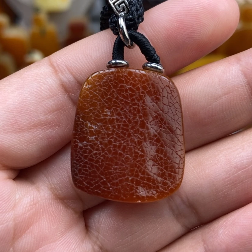 【闪购商品】琥珀颈饰未镶嵌