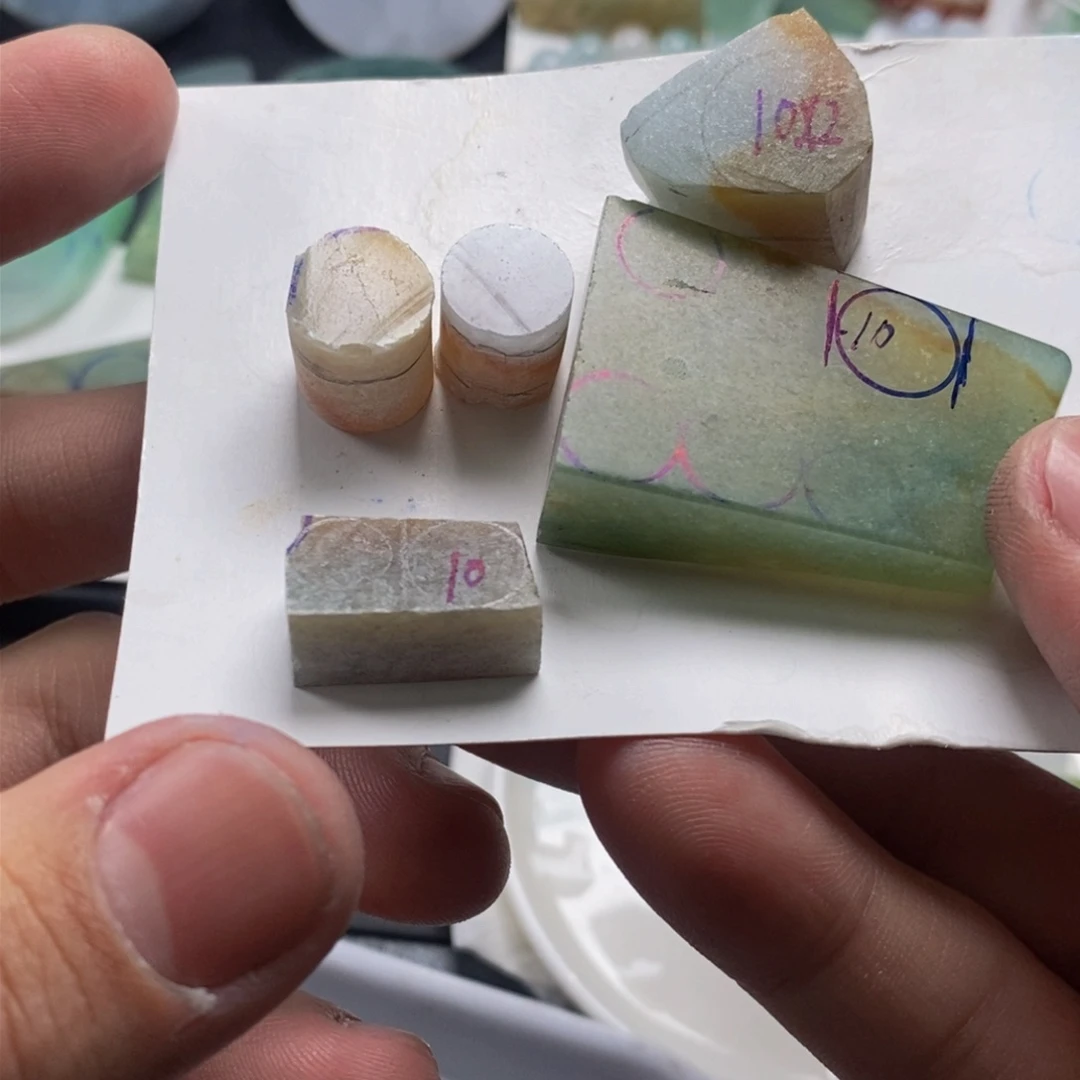 【闪购商品】未镶嵌定制翡翠S定制