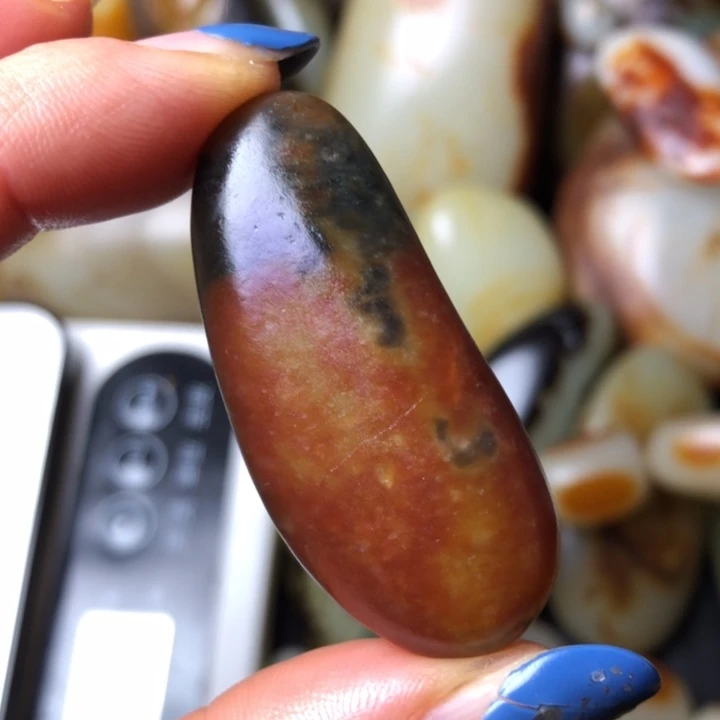 和田玉未镶嵌珠宝奇石