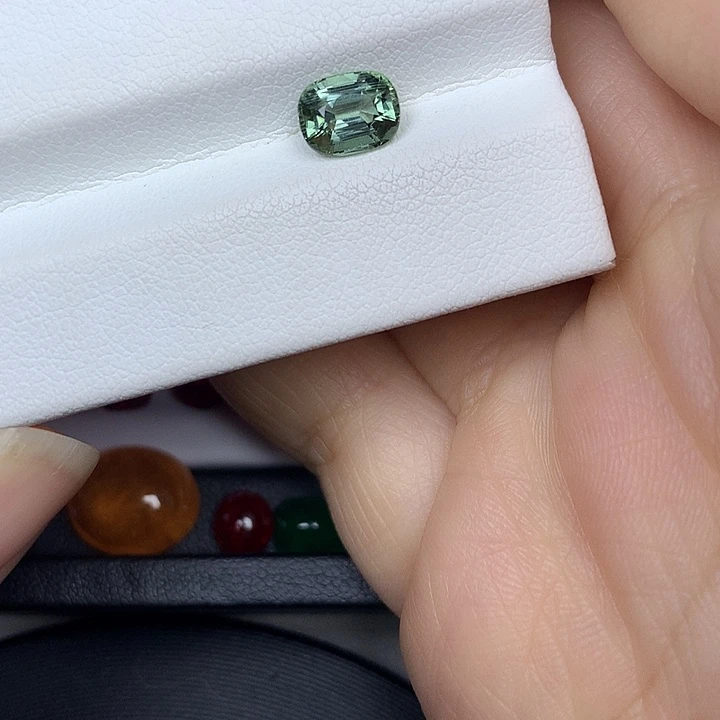 裸石碧玺未镶嵌1.33ct绿碧玺