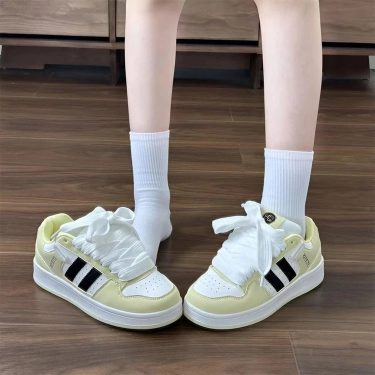 多巴胺面包鞋小众百搭情侣休闲运动板鞋2025新款学生潮流小白鞋女