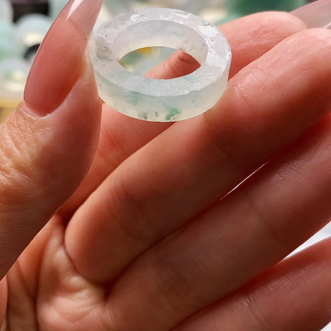 定制翡翠未镶嵌简**福翡翠