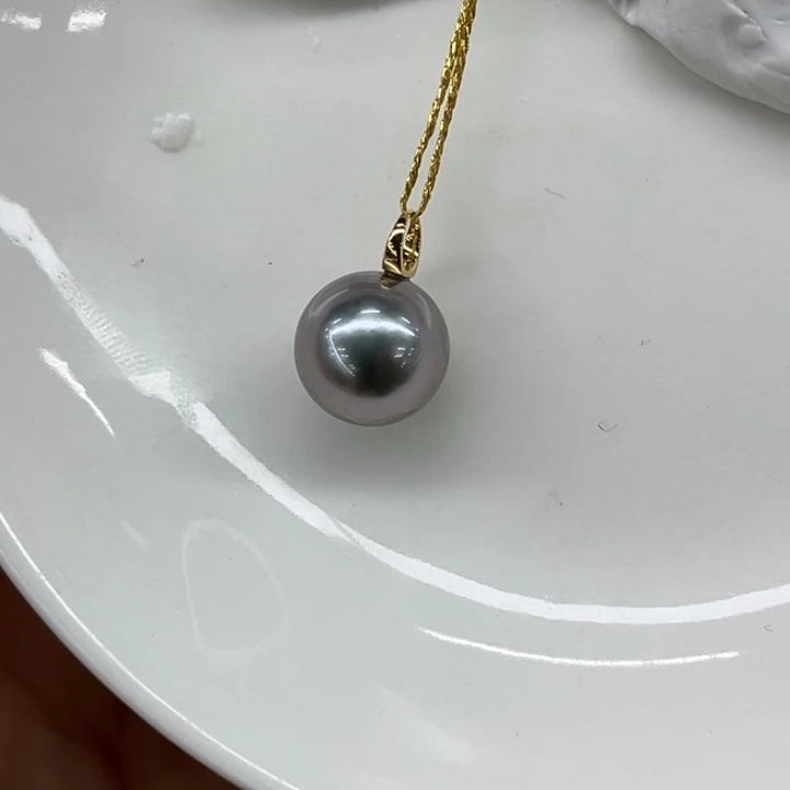 18K金镶嵌吊坠(不含链)海水珍珠10-11mm120号