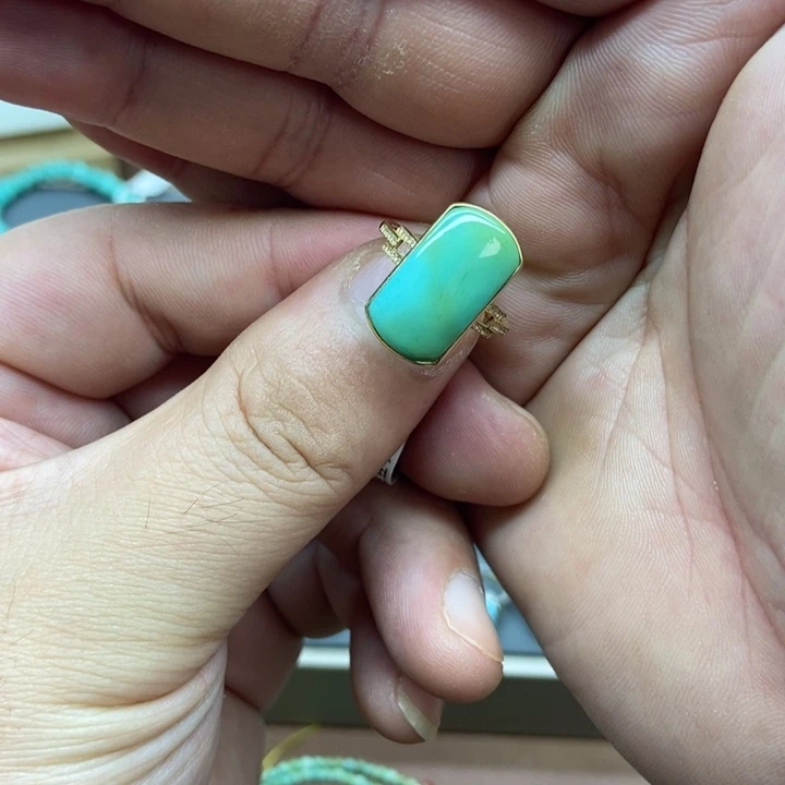 绿松石18K金镶嵌配饰