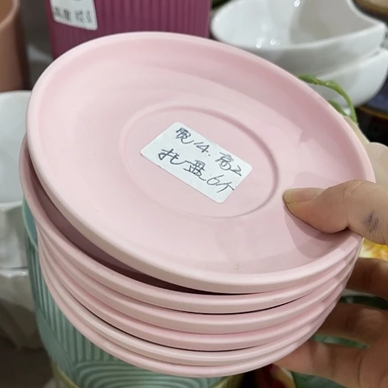 多肉绿植陶瓷花盆9.9包邮，有孔