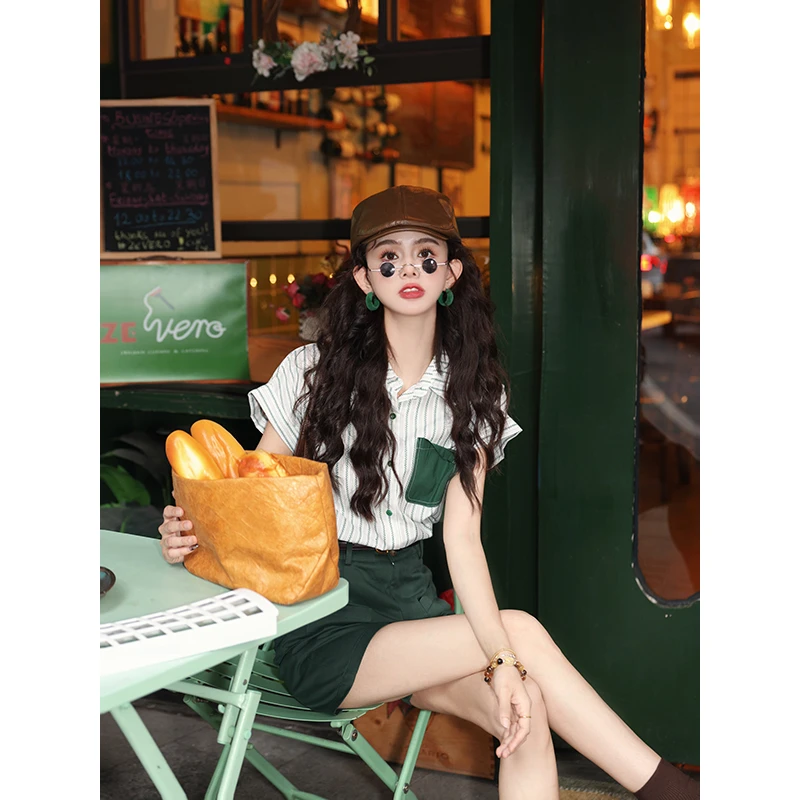 陈佳洁【竹林深处】复古条纹短袖夏季宽松女衬衫百搭上衣JW0425512