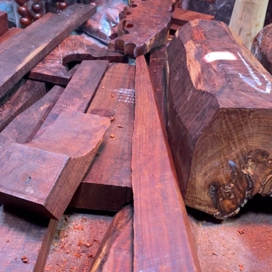 檀香紫檀（小叶紫檀）V***m