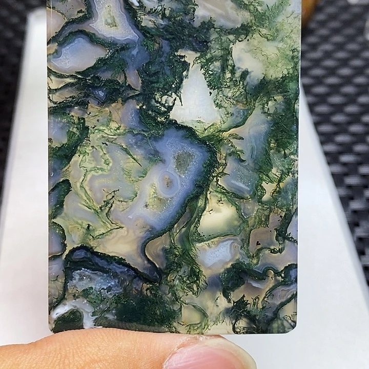 一***只玛瑙/玉髓颈饰未镶嵌