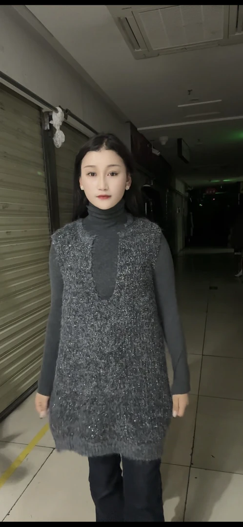 马甲衣亮闪闪针织