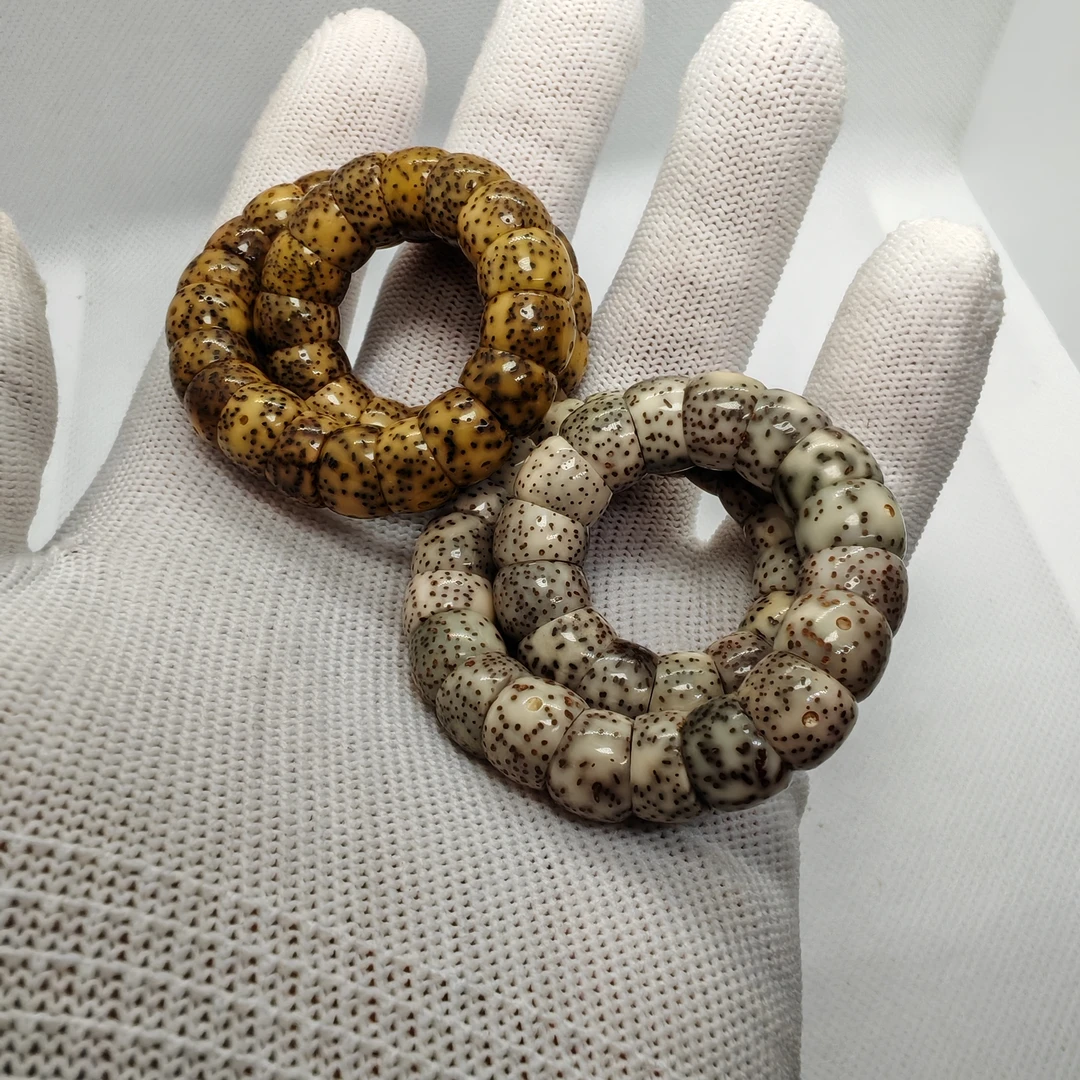 10毫米海南原生态星月菩提猪大肠石玉料星月绕指柔菩提手串