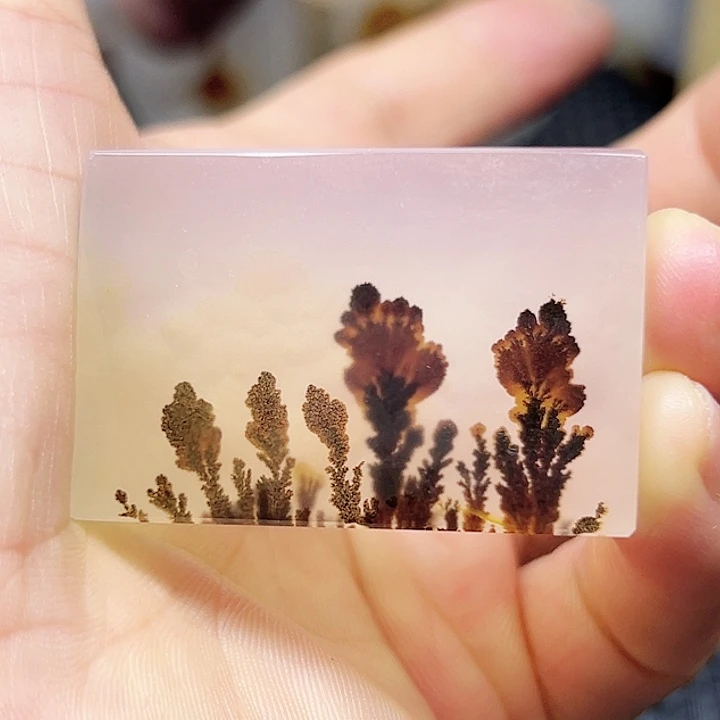 泥***人玛瑙/玉髓未镶嵌珠宝半成品