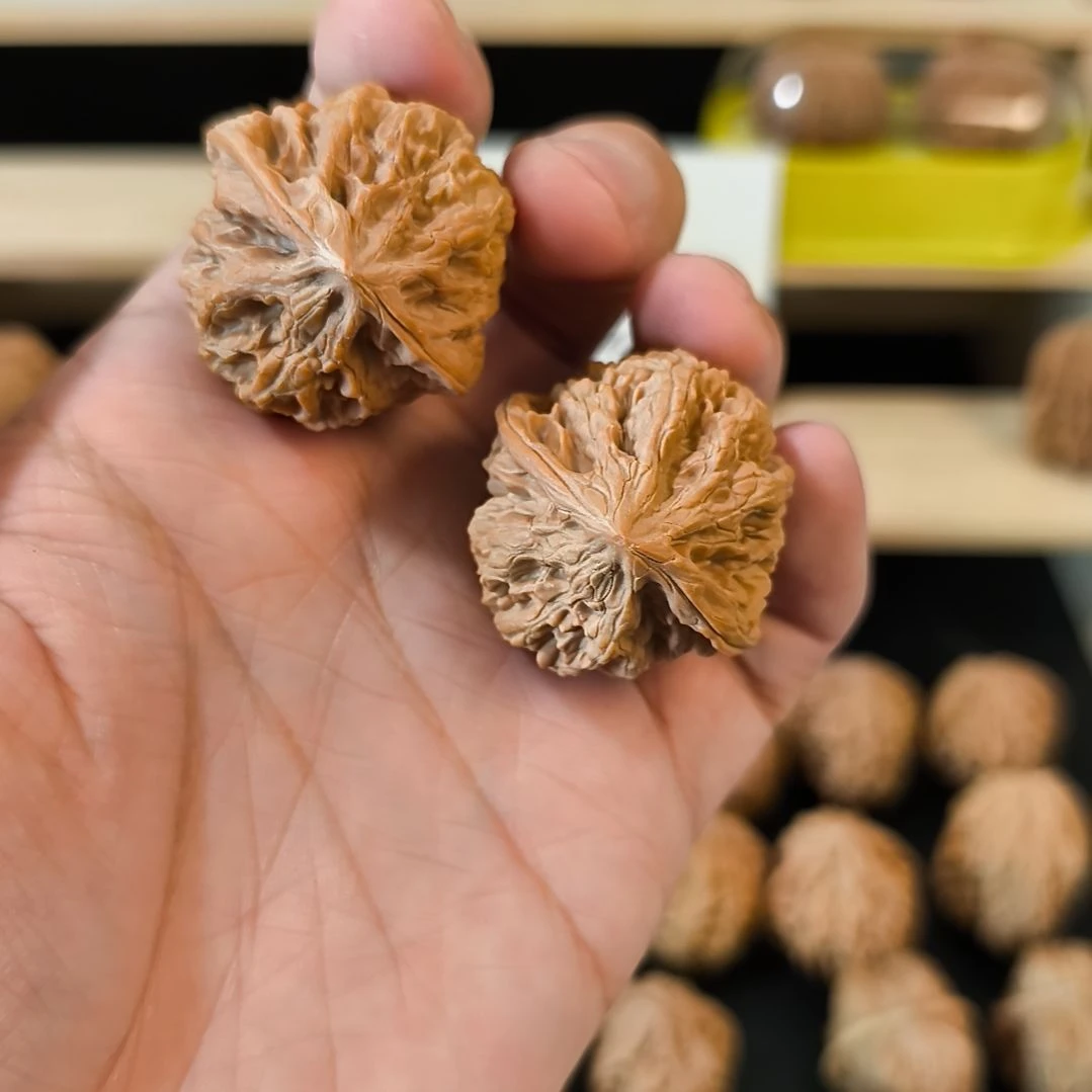 吊坠文玩核桃野牛35+