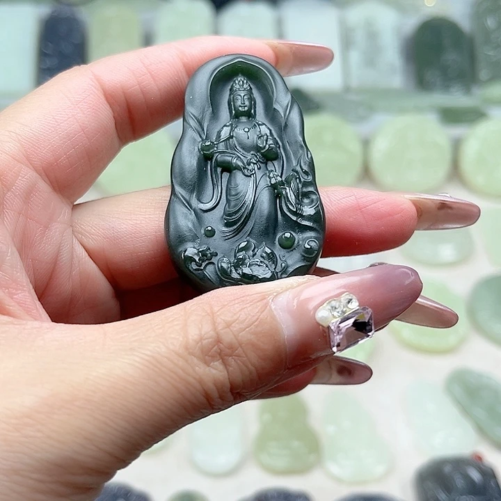 和田玉未镶嵌颈饰