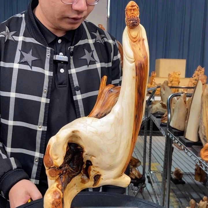 柏木（崖柏）随型摆件