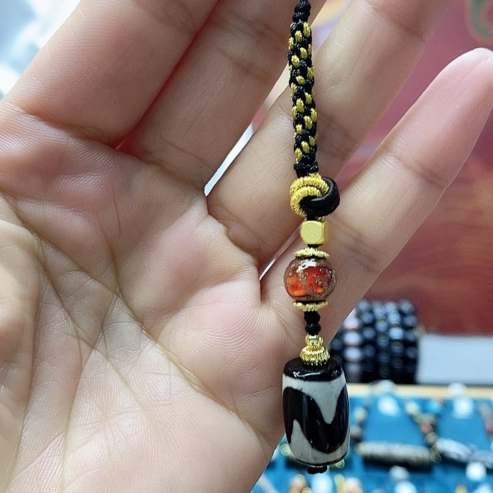 玛瑙/玉髓颈饰合金