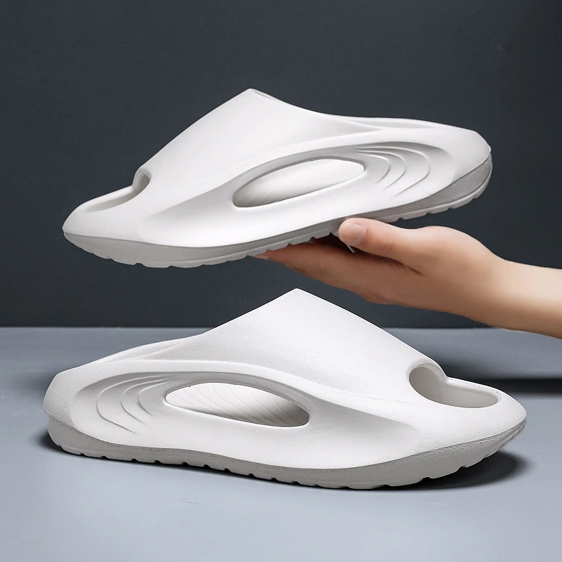 利尼科比利2025男士新款夏季踩屎感户外篮球厚底外穿防滑凉拖鞋男