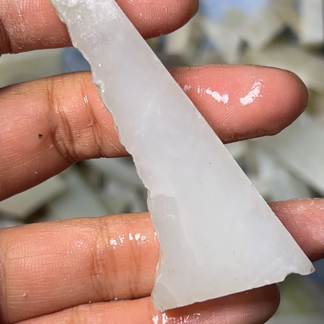 和田玉未镶嵌项链