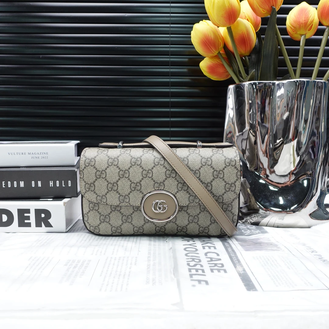 95新 GUCCI/古驰 老花斜挎包T10205563
