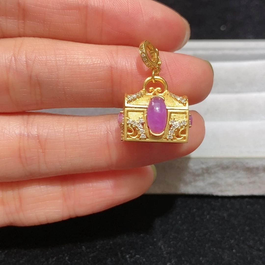 苏纪石（舒俱来）18K金镶嵌吊坠(不含链)