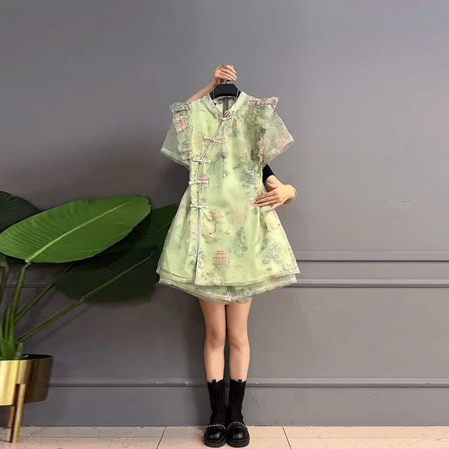 大码女装立领斜盘扣花朵上衣短裤法式洋气减龄2025新款国风两件套