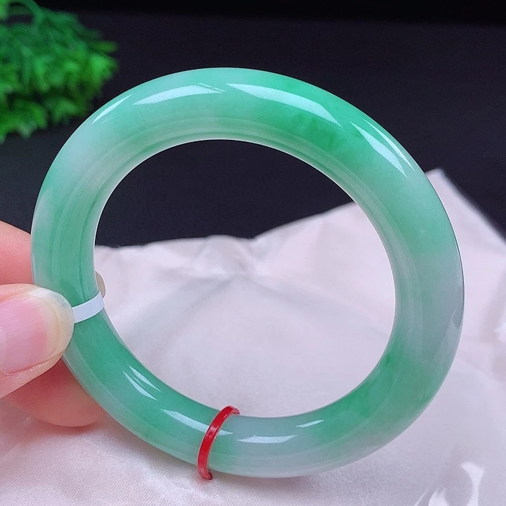 翡翠未镶嵌手镯55圈681212