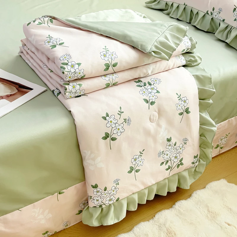 2025新款水洗冰丝夏被四件套冰丝被子印花空调被可机洗单双人宿舍