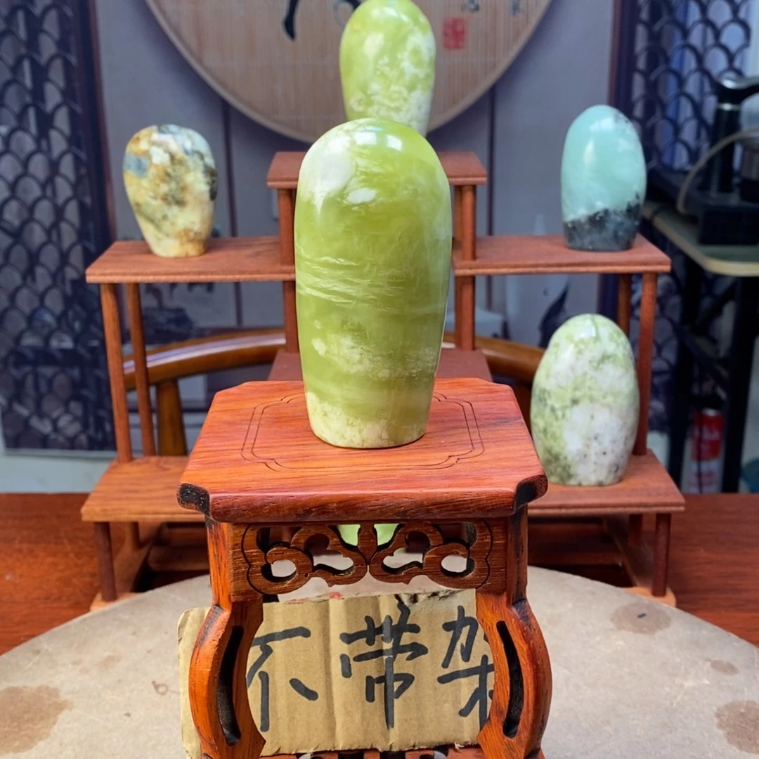 领***悟玉岫岩精品原石摆件