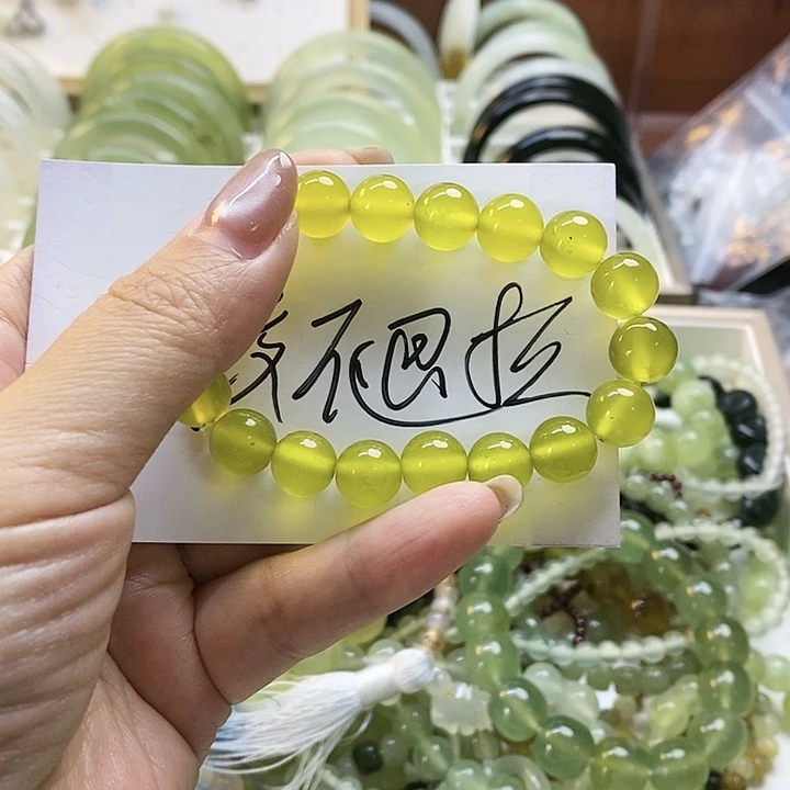 蛇纹石玉未镶嵌手镯乔*