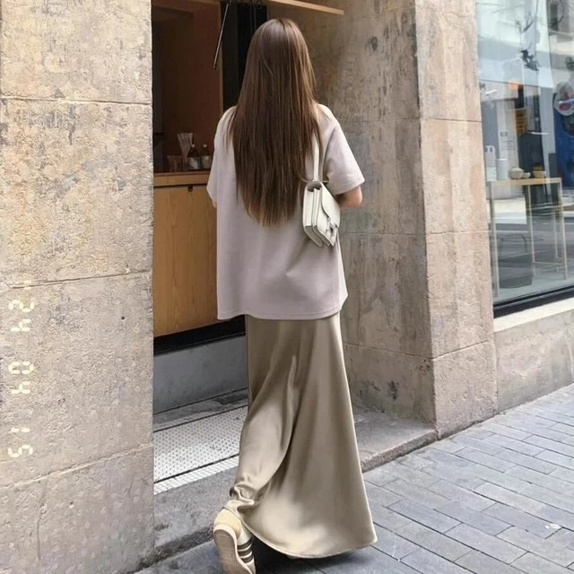 高级感醋酸缎面鱼尾半身裙女2025新款夏季中长款高腰垂坠感a字裙