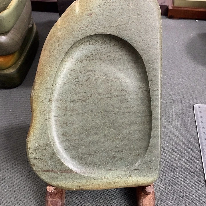 广东肇庆原石端砚