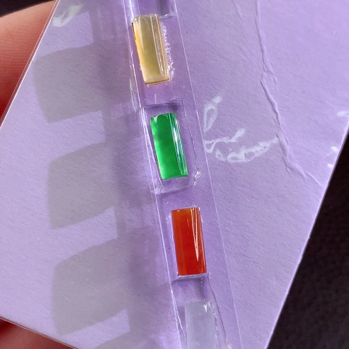 定制翡翠未镶嵌翡翠