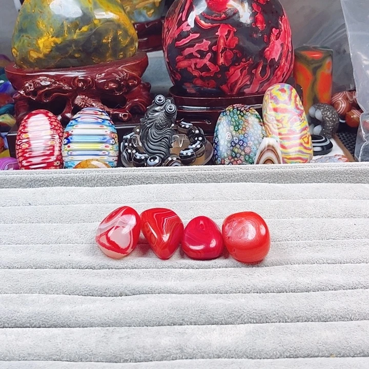 岩***行玛瑙/玉髓未镶嵌耳环