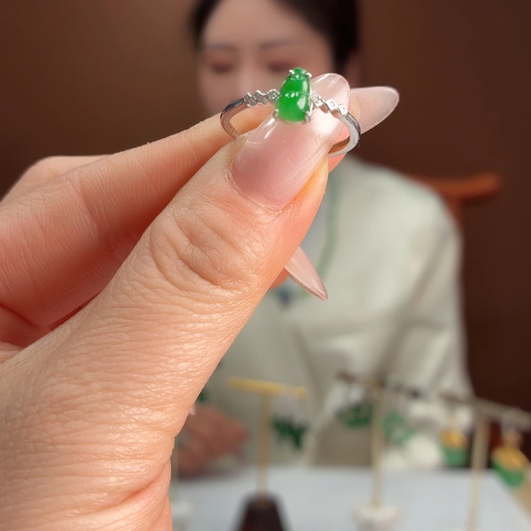 翡翠银S925镶嵌戒指戒指
