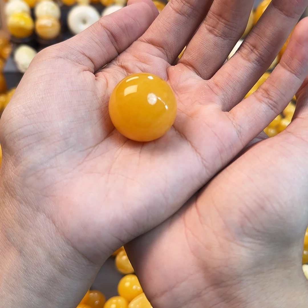 未镶嵌琥珀珠宝奇石29mm