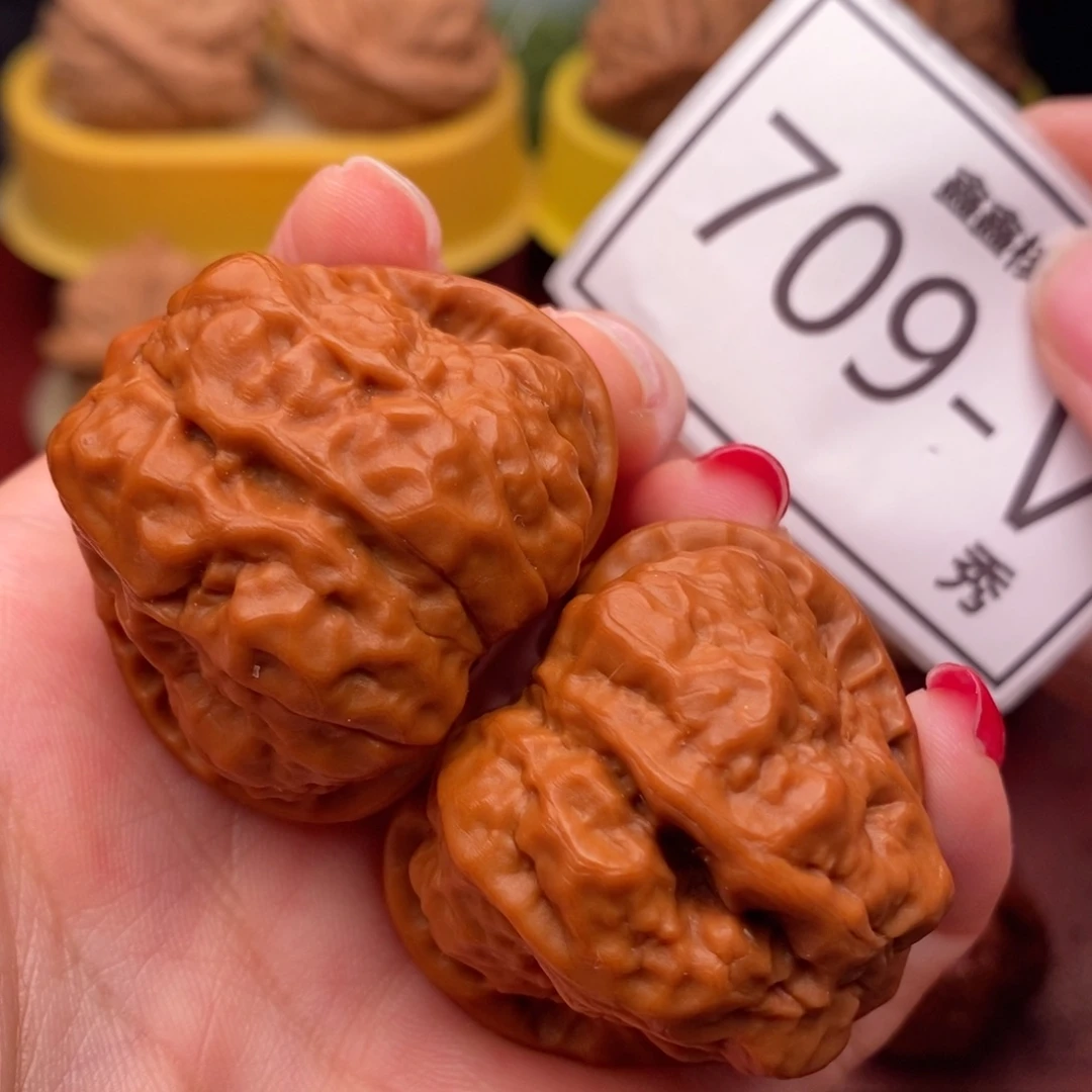 桃核把件三角蛙39……