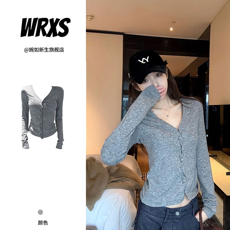 【婉如新生】韩系设计感V领打底衫女冬波浪纽扣长袖修身显瘦上衣T恤
