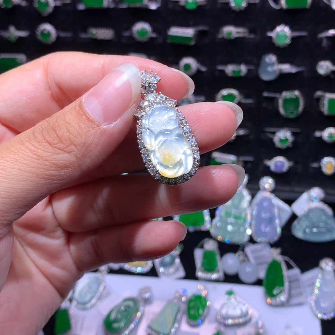 翡翠银S925镶嵌颈饰翡翠